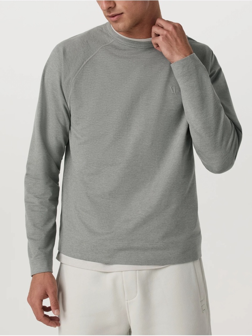 NWT Vuori Men's Gray Long-Sleeve Crewneck Shirt - Picture 2 of 8